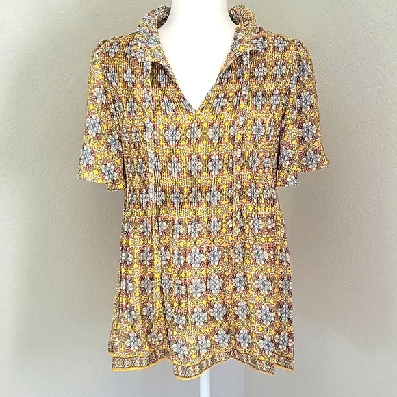 Max Studio Tops - Max Studio Large yellow career blouse tunic v neck flowy boho